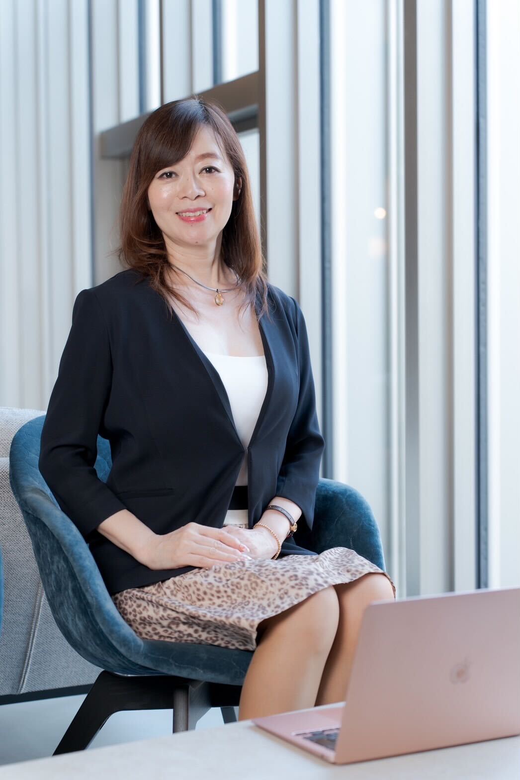 中藤 紫(ナカフジ ユカリ)